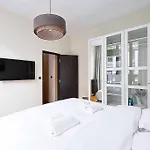 New Apartment 4 Star In Central Paris