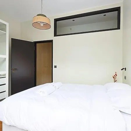 Apartment New 4 Star In Central *
